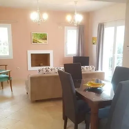 Bel Fiore, Brand New Great View Сasa de vacaciones Katouna